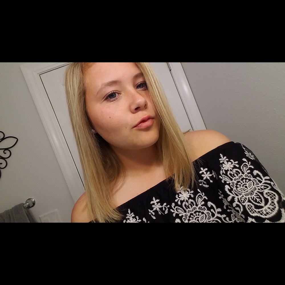 Meet your Posher, Lesley